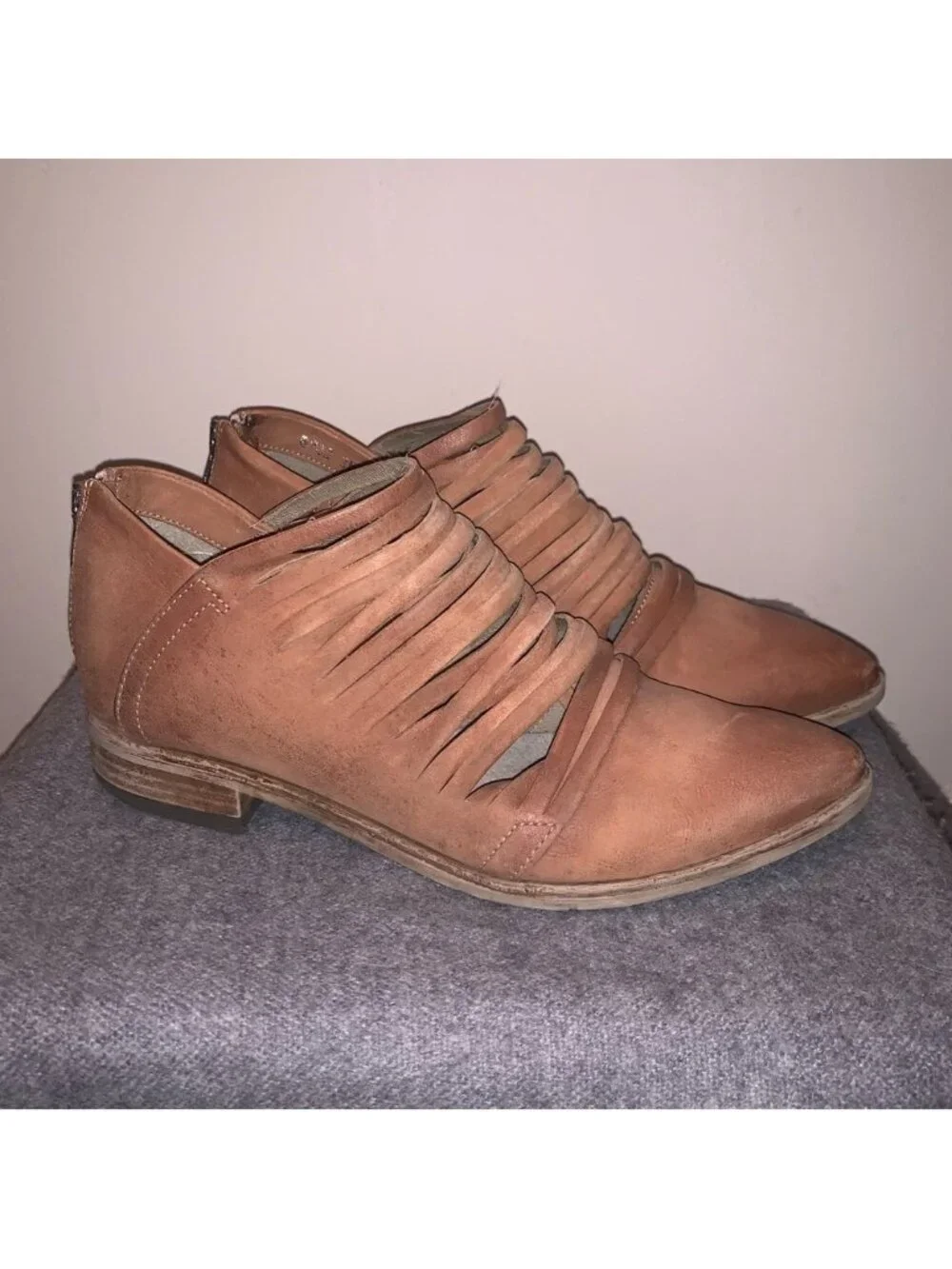 Free People Lost Valley Sliced Leather Booties Tan 38